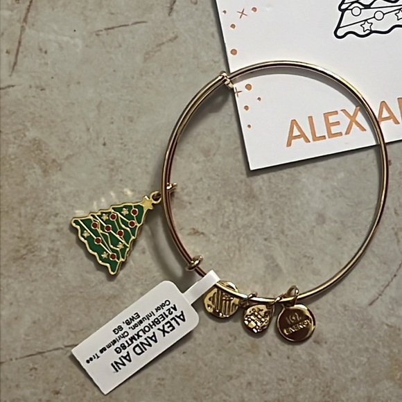 NWT Alex And Ani Christmas Tree Bracelet - Picture 2 of 3